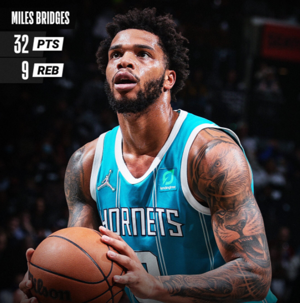 战术布局与 战术布局与