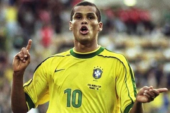 在高强度的 在高强度的