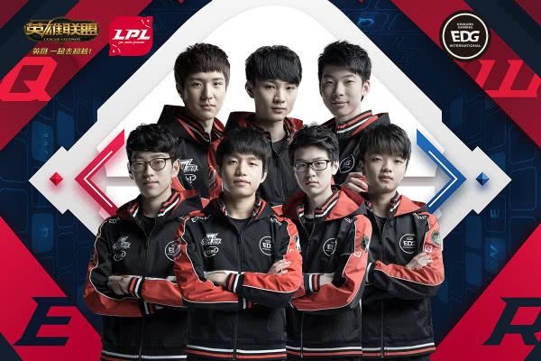 人员梯队 人员梯队